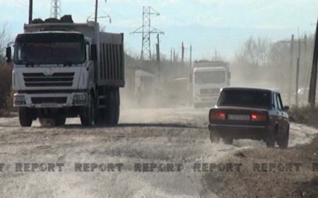 Neftçalada 13 kəndi birləşdirən yol keçilməz hala düşüb Neftçalada 13 kəndi birləşdirən yol keçilməz hala düşüb